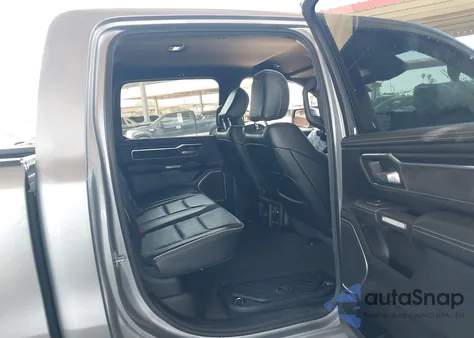 2023 Ram 1500 Laramie 4X4 5'7 Box из США, поврежденный, VIN 1C6SRFJT8PN668241